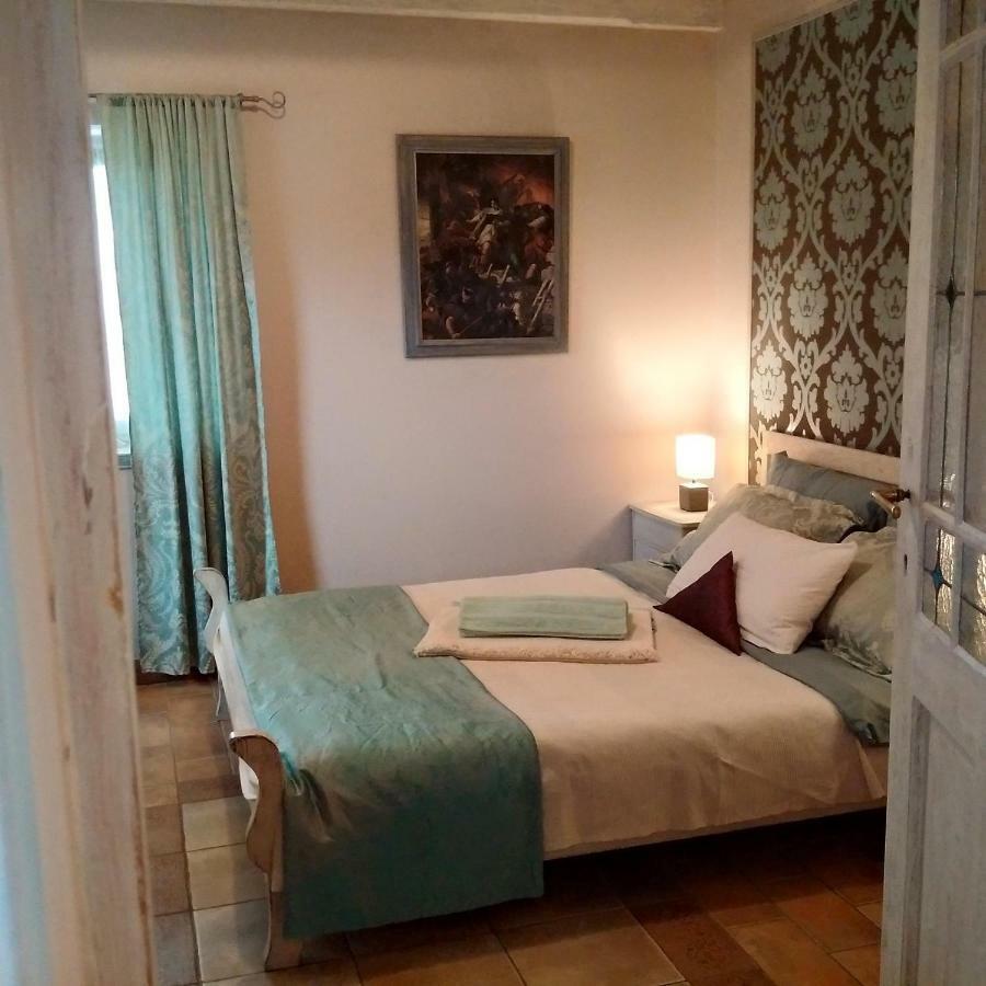 Bastya Apartman Eger Exterior photo